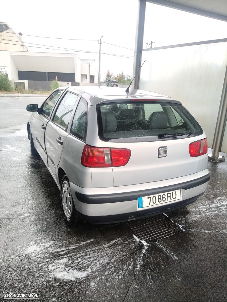 SEAT Ibiza 1.0 Passion - 5