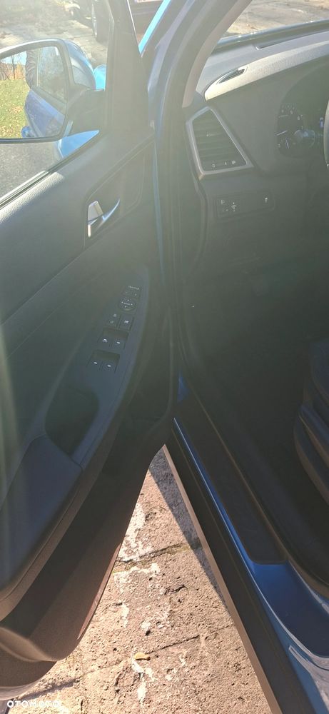 Hyundai Tucson 1.6 GDI BlueDrive Comfort 2WD - 10