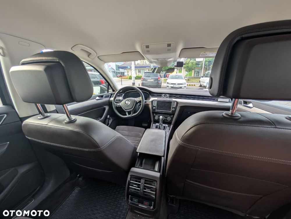 Volkswagen Passat 2.0 TDI BMT Highline DSG - 6