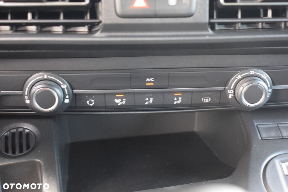 Toyota Proace City Verso Long 1.5 D-4D Business - 19