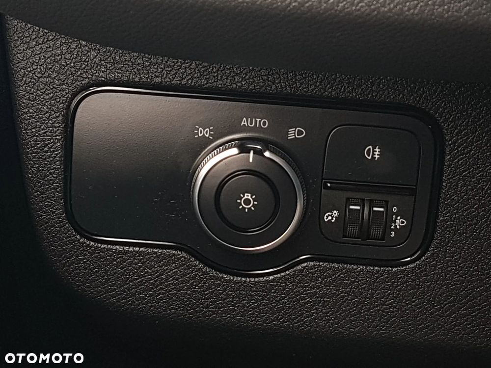 Mercedes-Benz Sprinter 8EP KONTENER 4,22x2,15x2,30 KLIMA 314CDI MANUAL 6-BIEGÓW KRAJOWY - 34