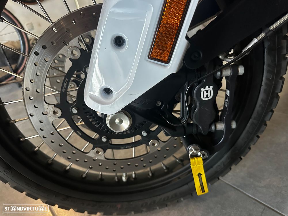 Husqvarna Norden 901 - 11