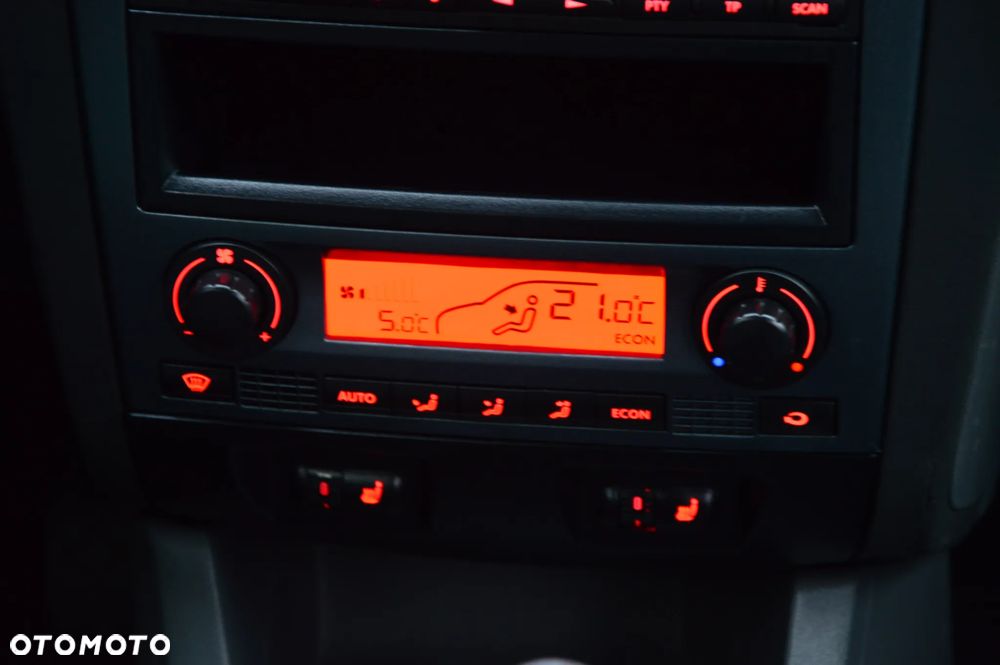 Seat Ibiza 1.4 16V Style - 15