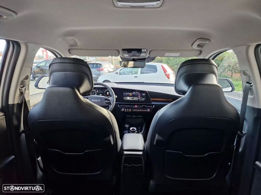 Kia Niro EV 64kWh Drive - 12
