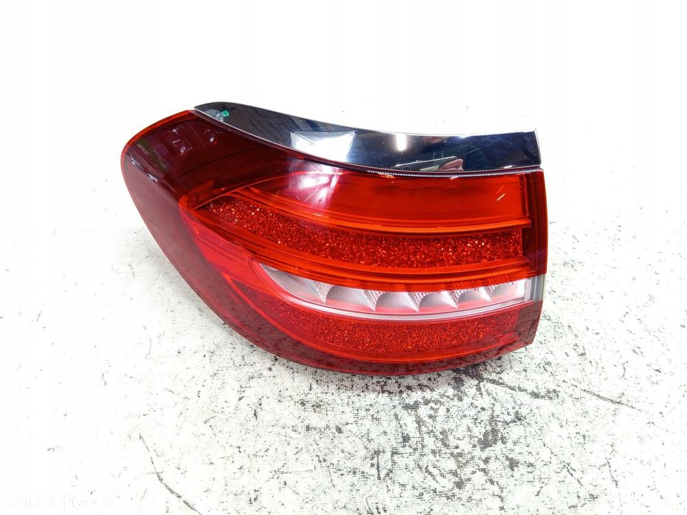 LAMPA LEWY TYŁ TYLNA LEWA MERCEDES E W213 KOMBI
