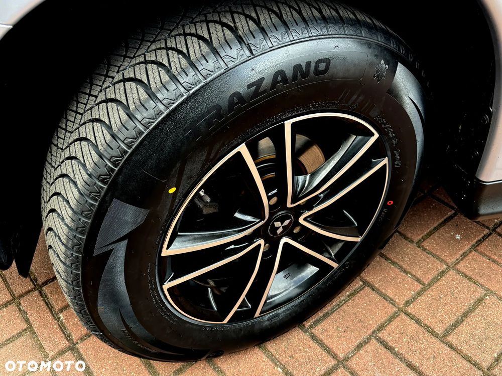 Mitsubishi ASX 1.6 2WD Edition 100+ - 24