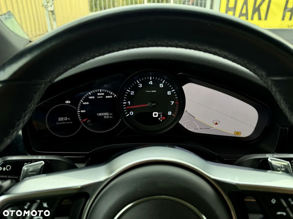 Porsche Cayenne Tiptronic S - 15