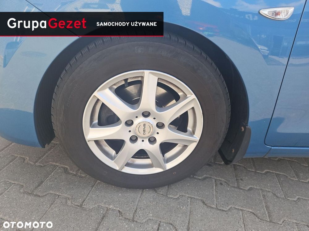 Hyundai i30 1.6 Classic + - 18
