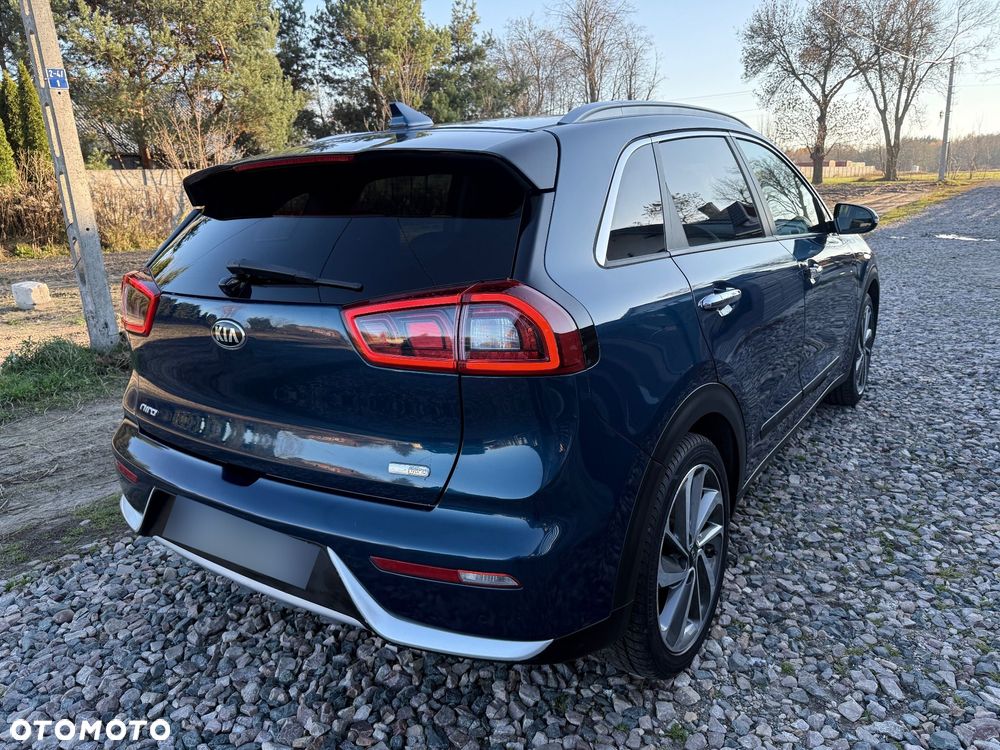 Kia Niro 1.6 GDI Hybrid L Business Line - 4