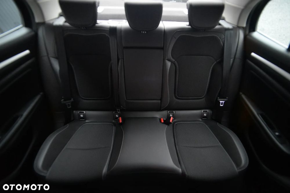 Renault Megane 1.3 TCe Intens - 9