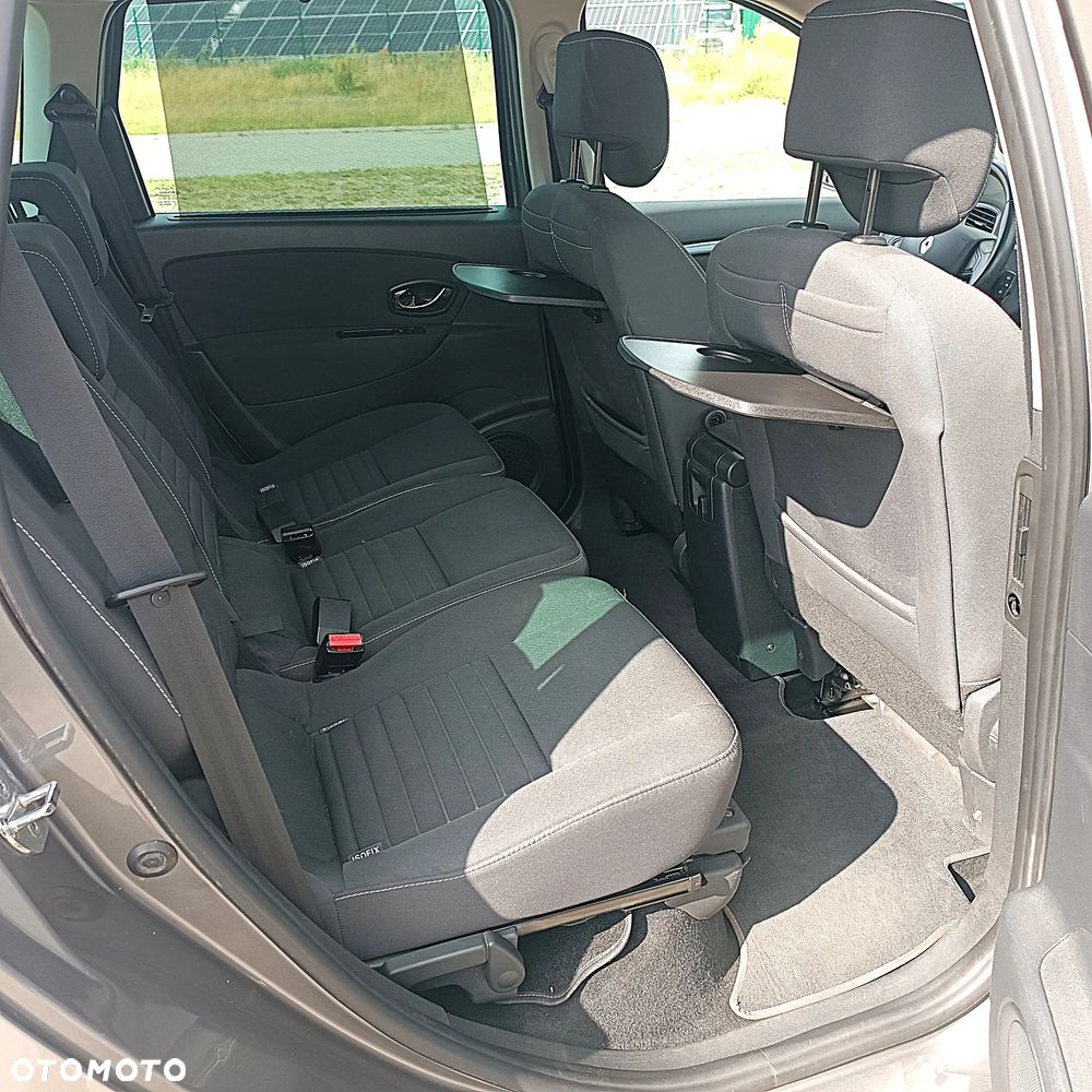 Renault Scenic dCi 110 LIMITED - 16