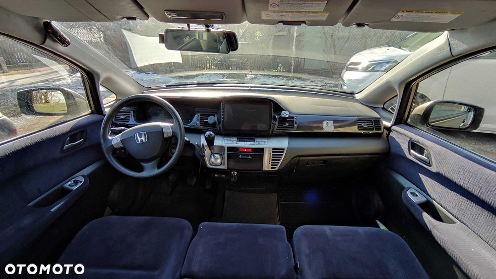 Honda FR-V - 6
