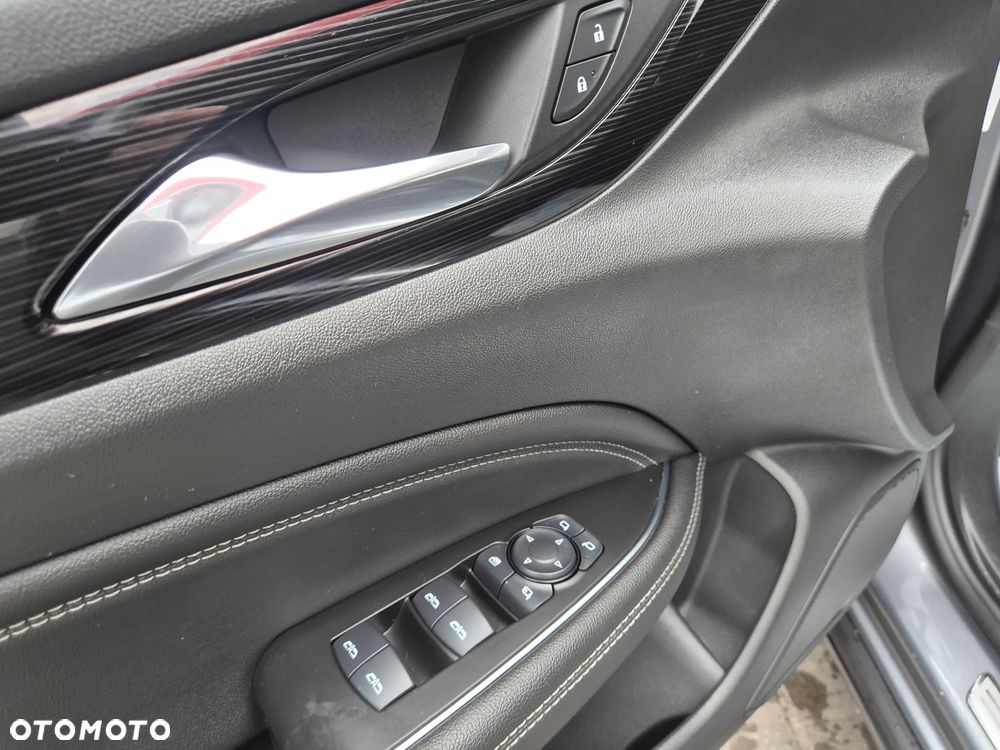 Opel Insignia 2.0 Business Innovation - 33