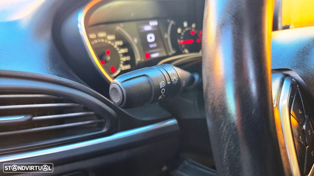 Fiat Tipo Station Wagon 1.3 M-Jet Lounge - 17