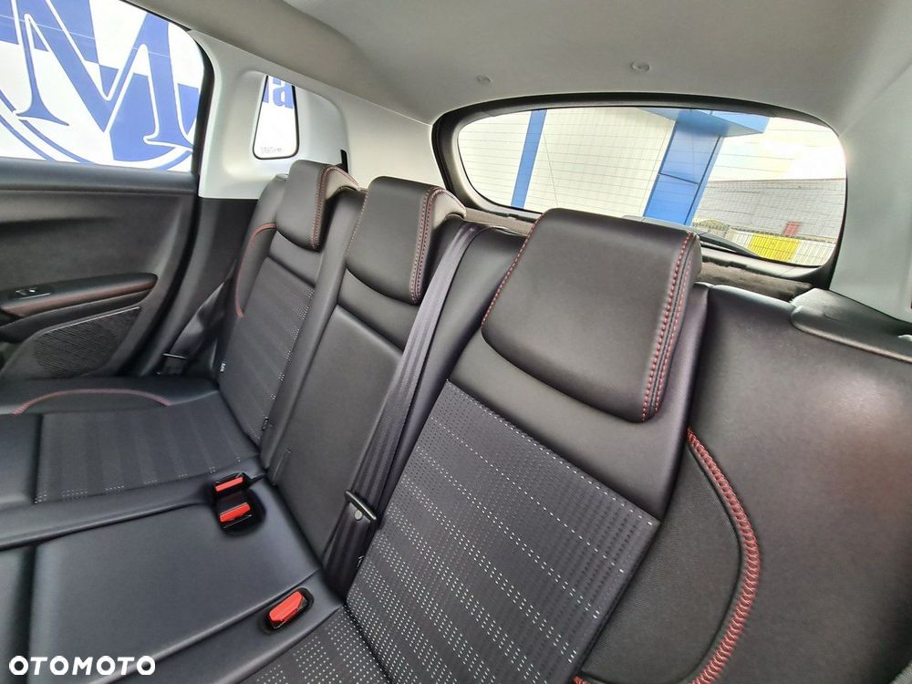 Peugeot 2008 PureTech 110 Stop&Start GT-Line Edition - 24