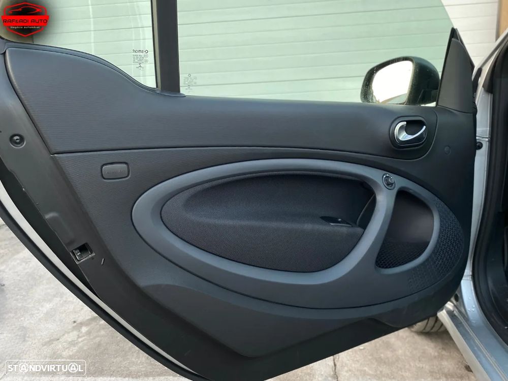 Smart Fortwo Cabrio EQ prime - 14
