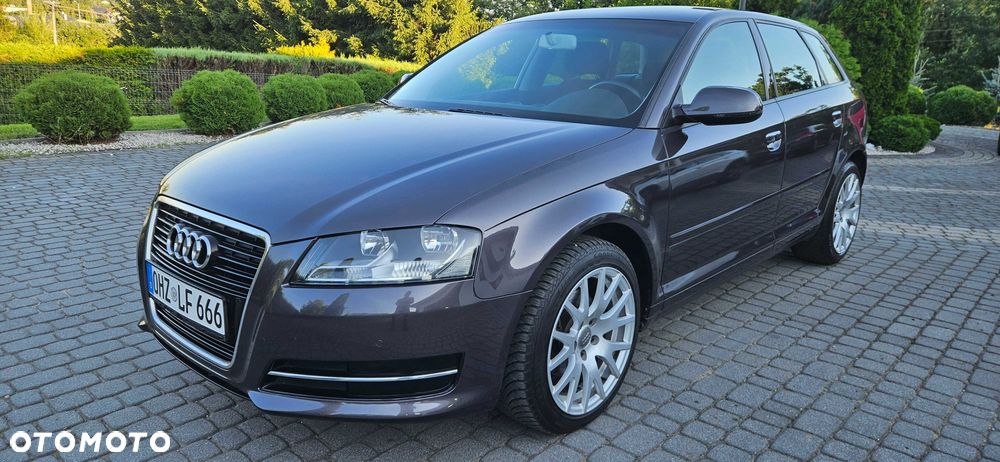 Audi A3 Sportback - 6