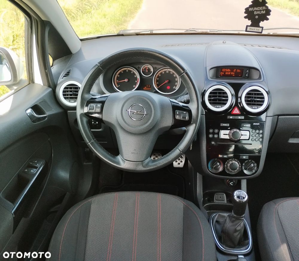 Opel Corsa 1.4 16V Color Edition - 8