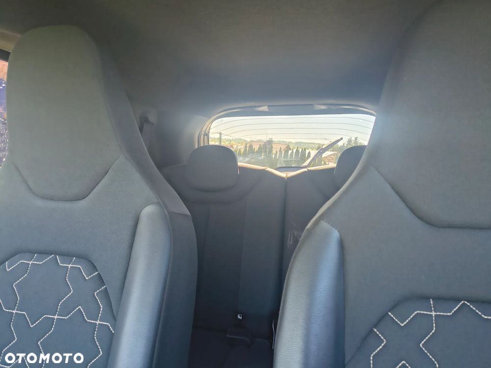 Toyota Aygo X 1.0 VVT-i Executive - 8