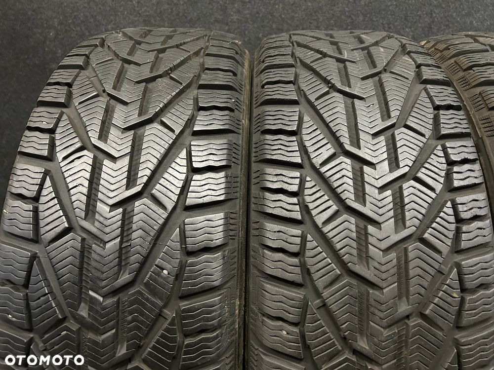 Opony zimowe Kormoran SUV Snow 235/55/19 105V XL 4szt. Jak Nowe! - 2