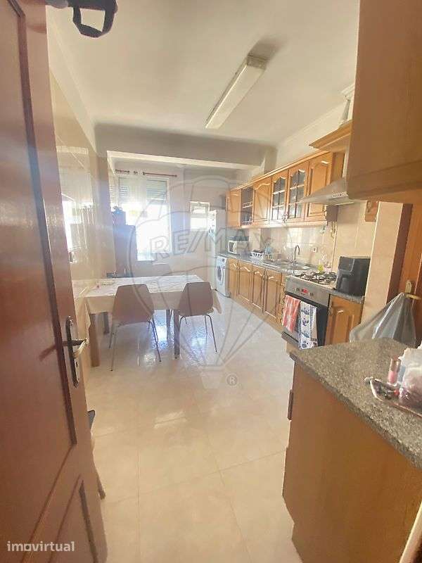 Apartamento T2 para arrendamento - Grande imagem: 3/23