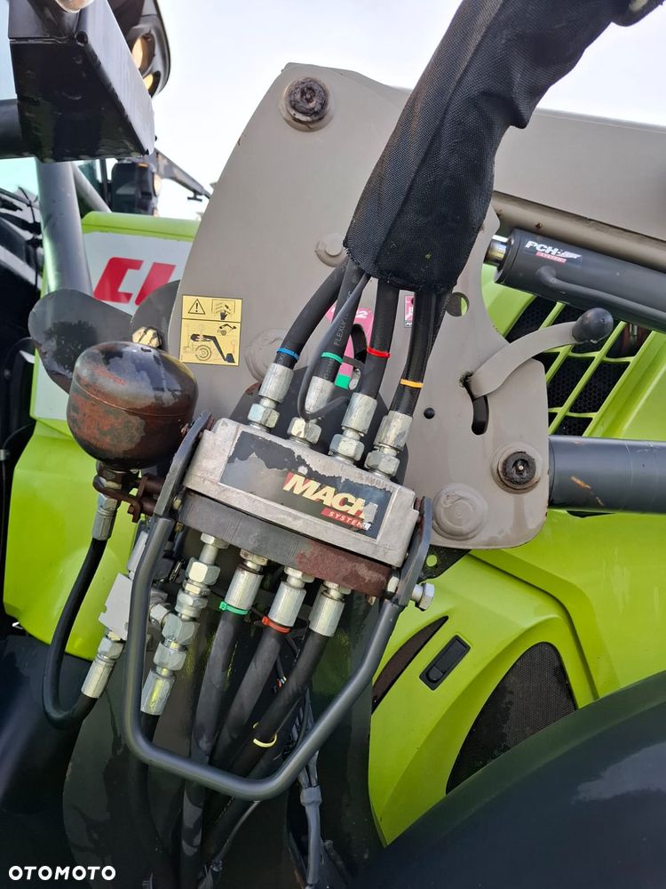 Claas AXION 830 - 9