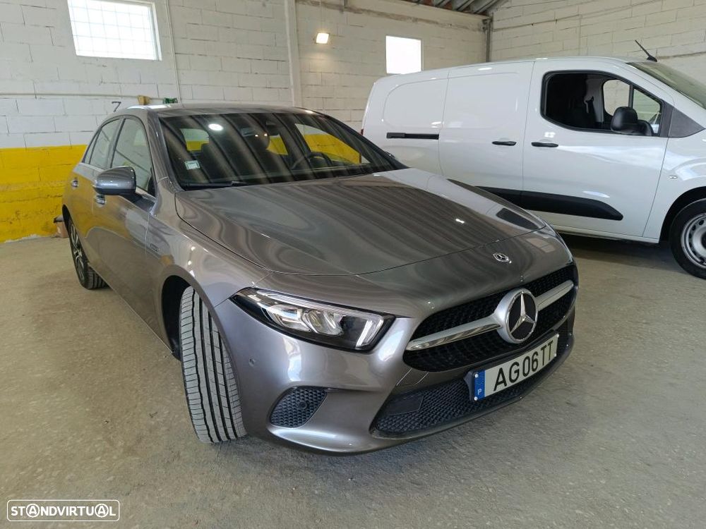 Mercedes-Benz A 250 e Style Plus - 5