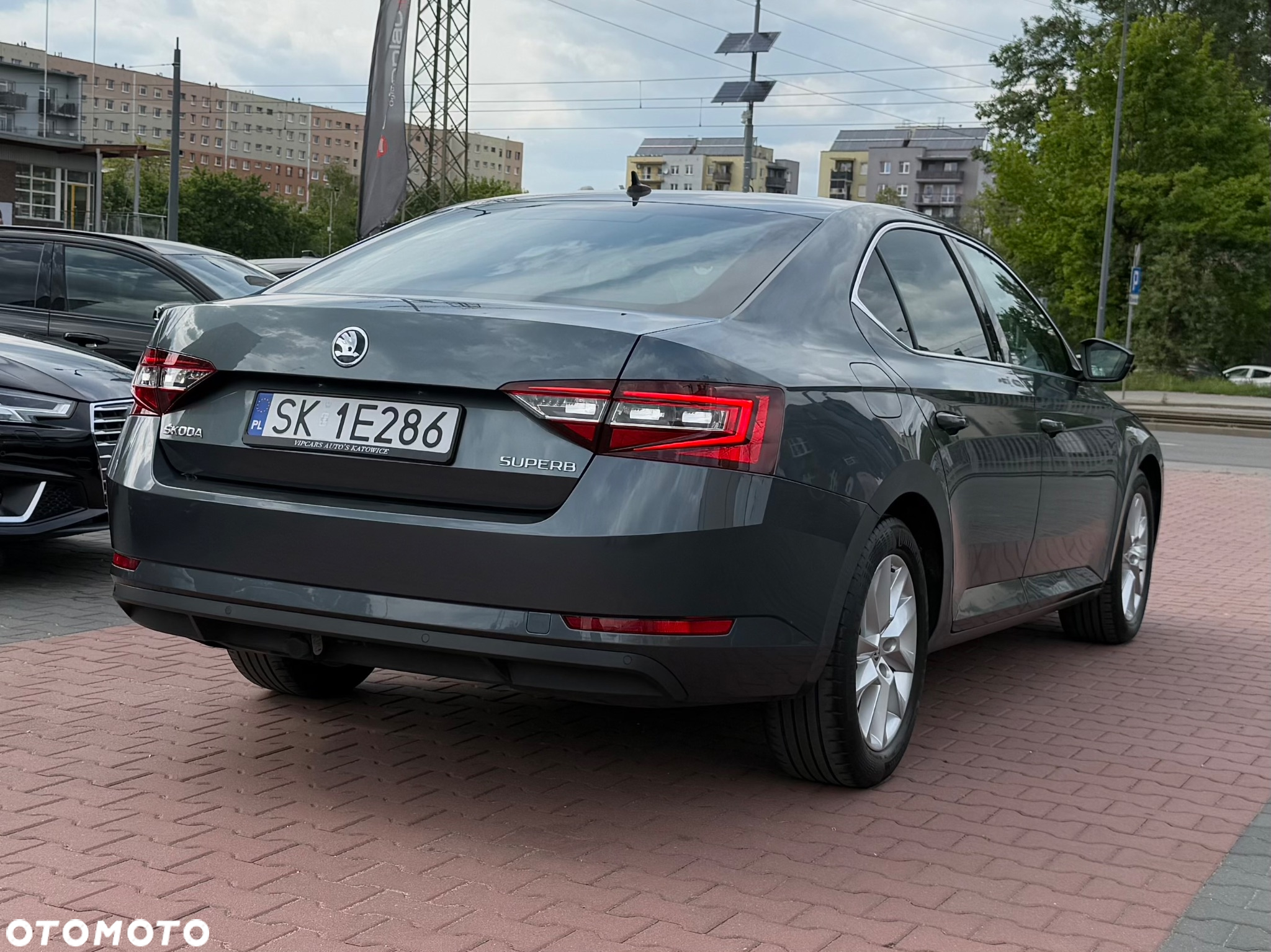 Skoda Superb 1.6 TDI Style DSG - 6