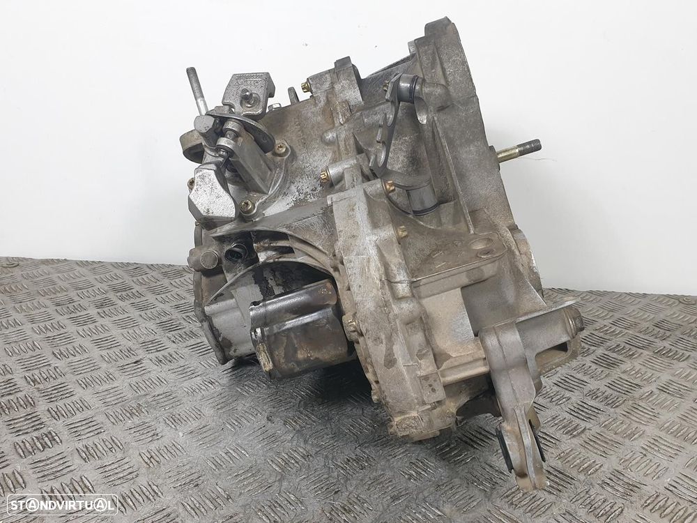 CAIXA VELOCIDADES FIAT STILO 2001 - - 3