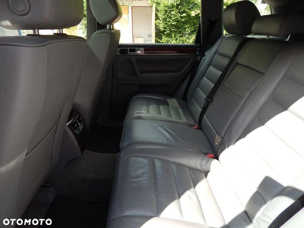 Volkswagen Touareg - 7