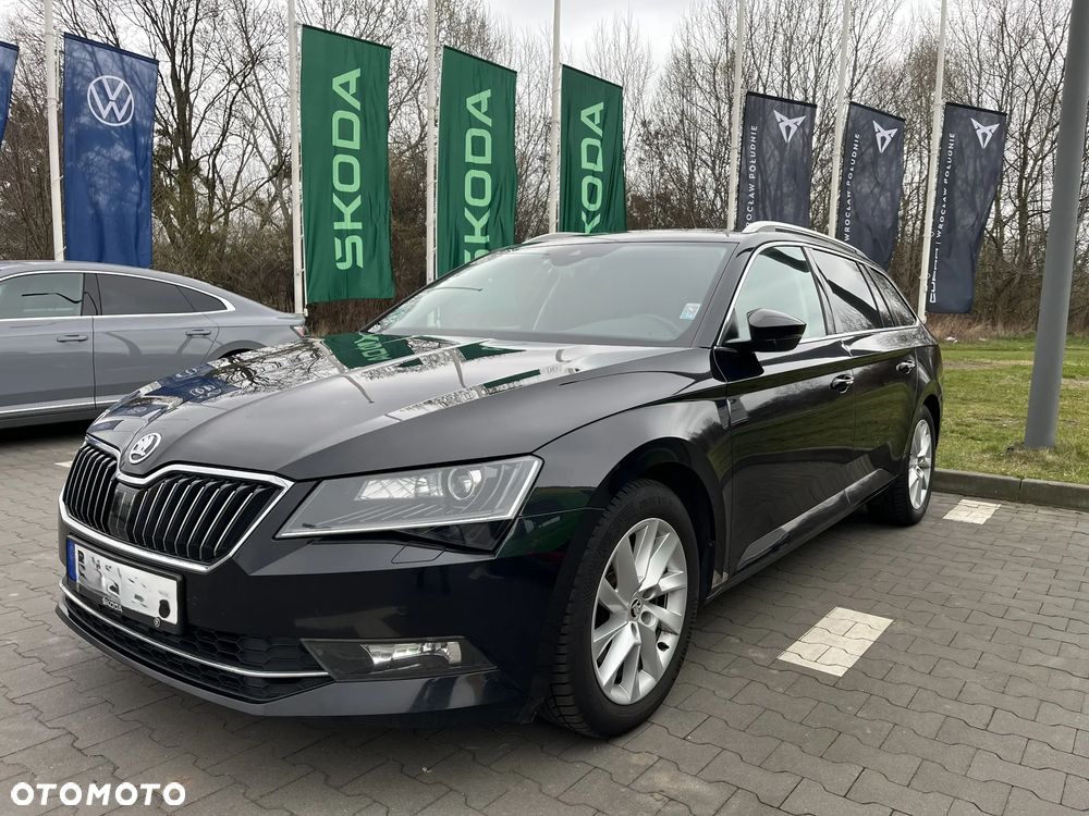 Skoda Superb 2.0 TDI Style - 1