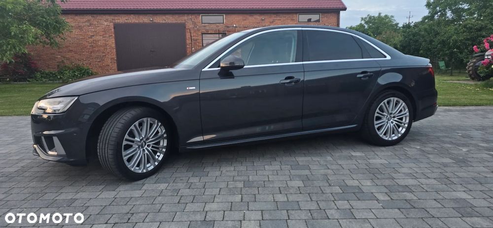 Audi A4 Limousine - 15