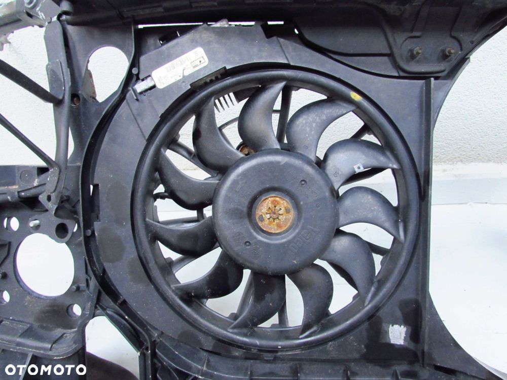 AUDI A4 B6 01-05 PAS PRZEDNI WENTYLATOR 8E0121205T - 8