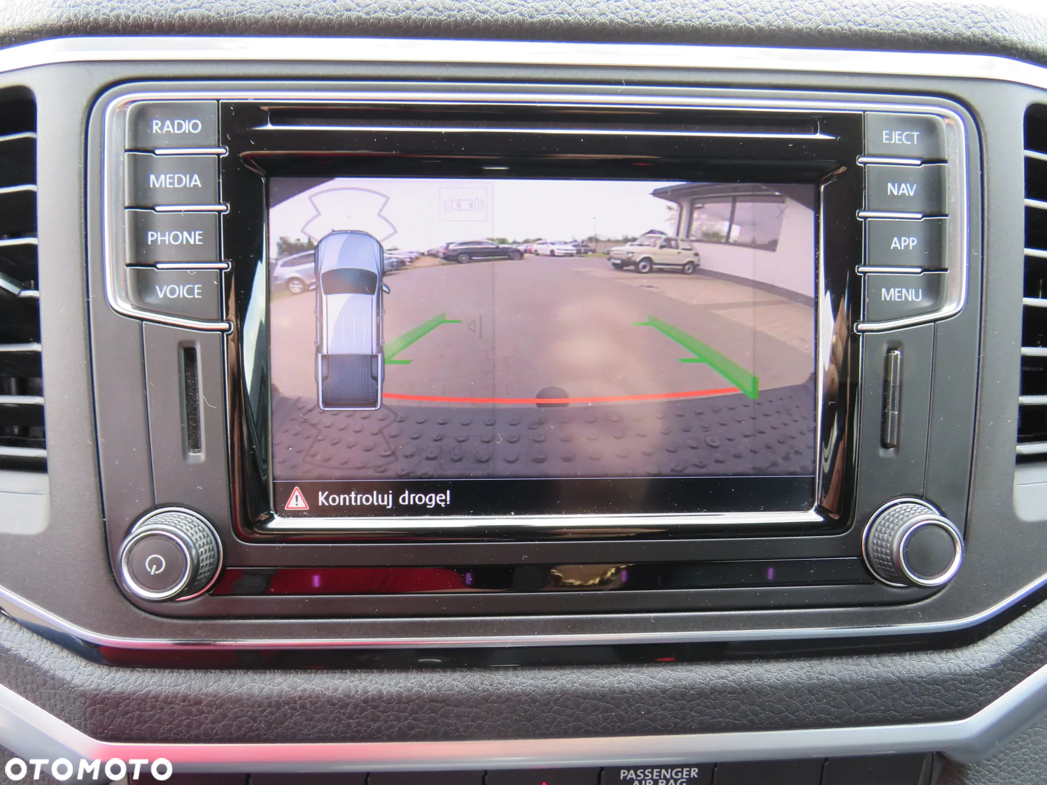 Volkswagen Amarok 3.0 TDI 4MOTION Autm Aventura - 25