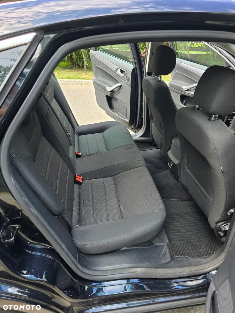 Ford Mondeo 1.6 T Titanium - 22