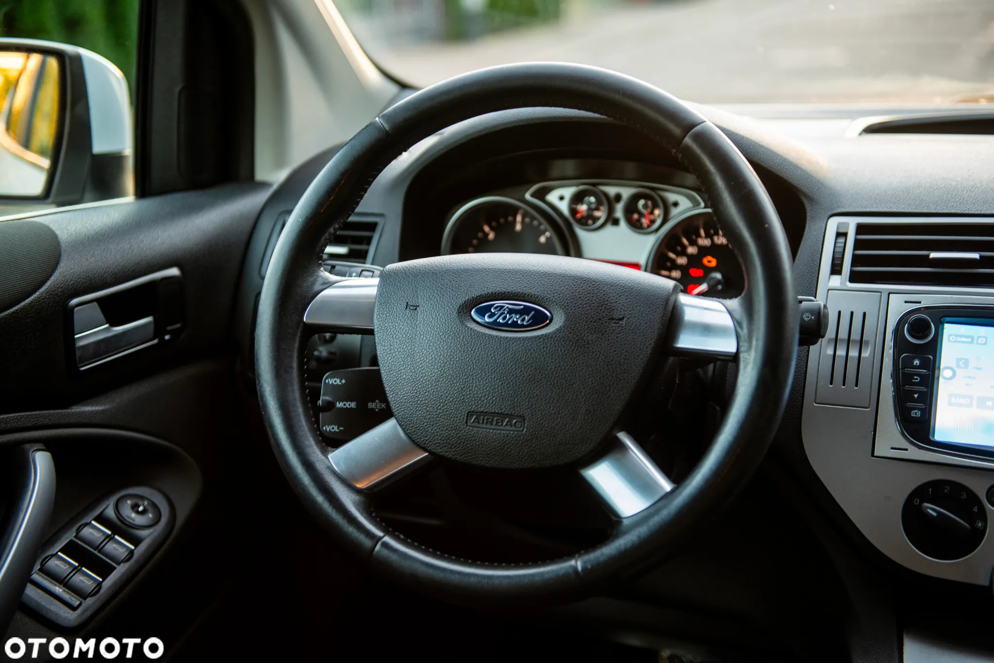 Ford Kuga 2.0 TDCi 4WD Titanium - 30