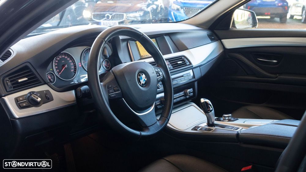 BMW 520 d Line Luxury Auto - 4