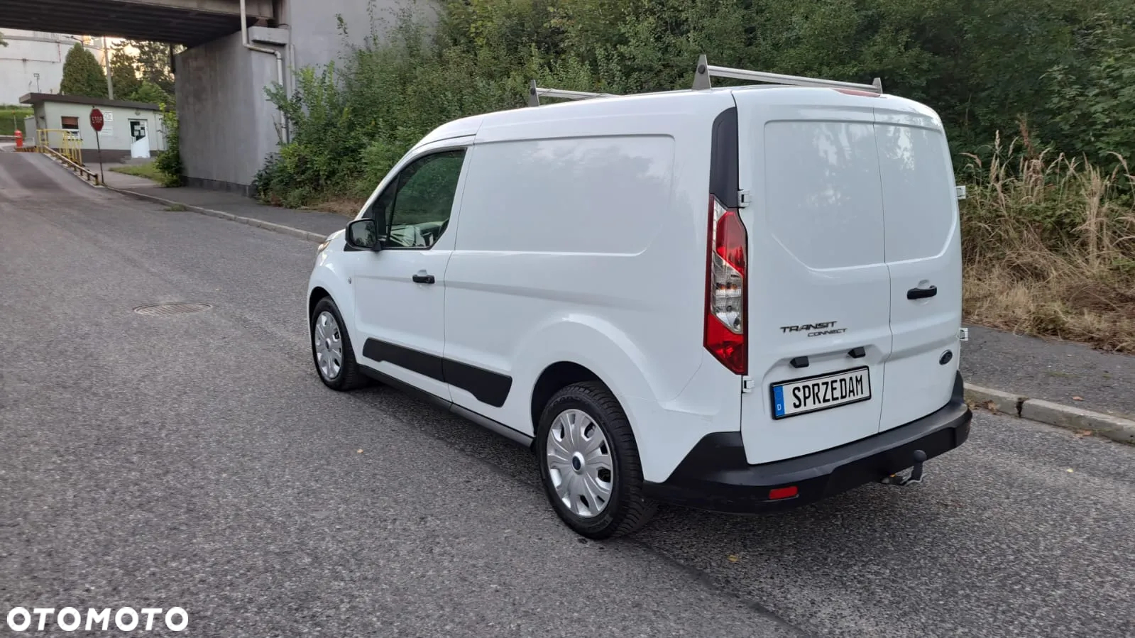 Ford Transit Connect - 2