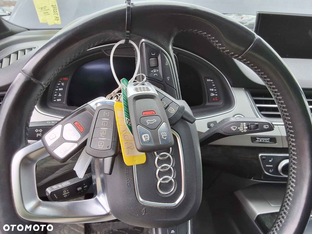 Audi Q7 - 8