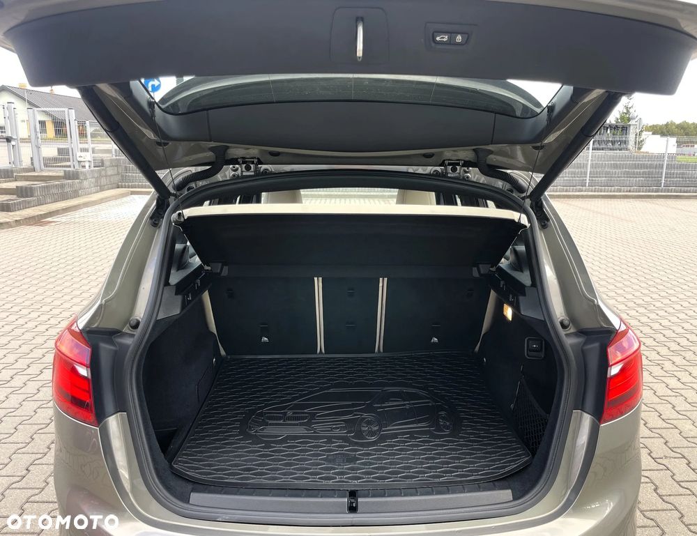 BMW Seria 2 220d xDrive - 18