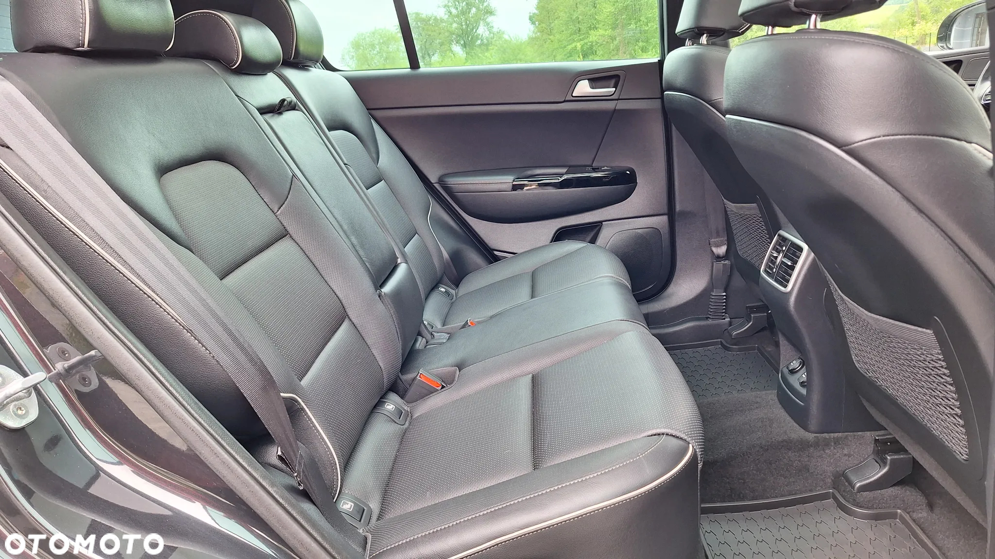 Kia Sportage 2,0 CRDI AWD GT Line - 25