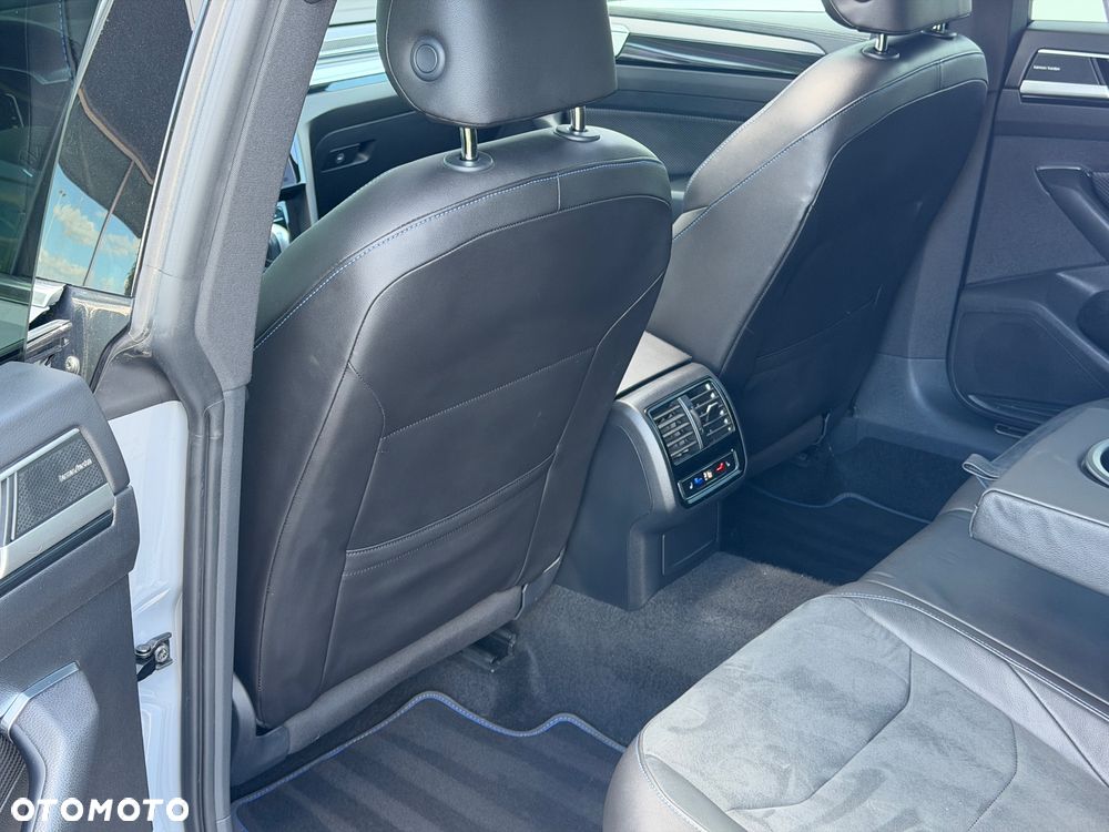 Volkswagen Arteon 2.0 TSI 4Motion R DSG - 19