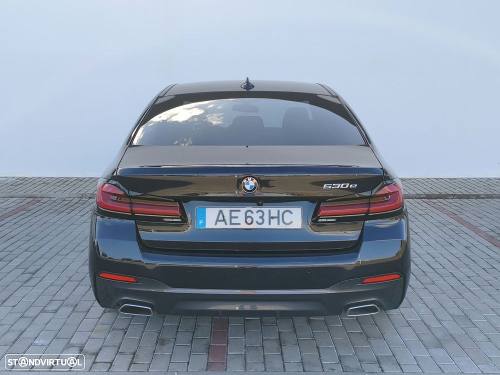 BMW 530 e Pack M - 29