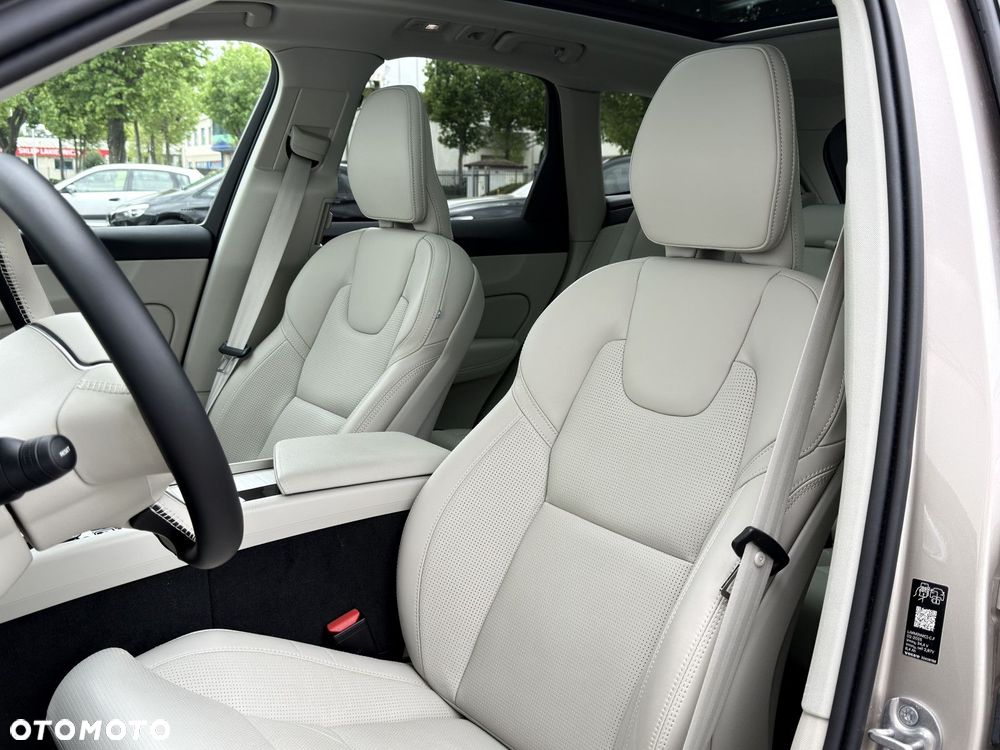 Volvo XC 60 - 22