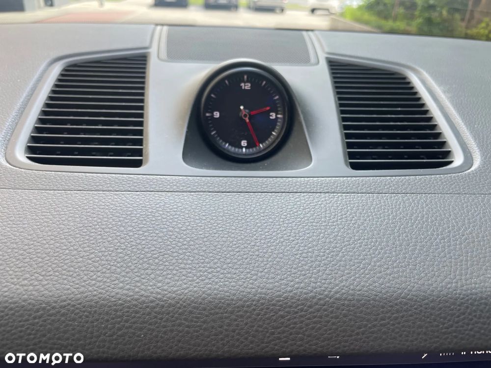 Porsche Cayenne Tiptronic S - 11