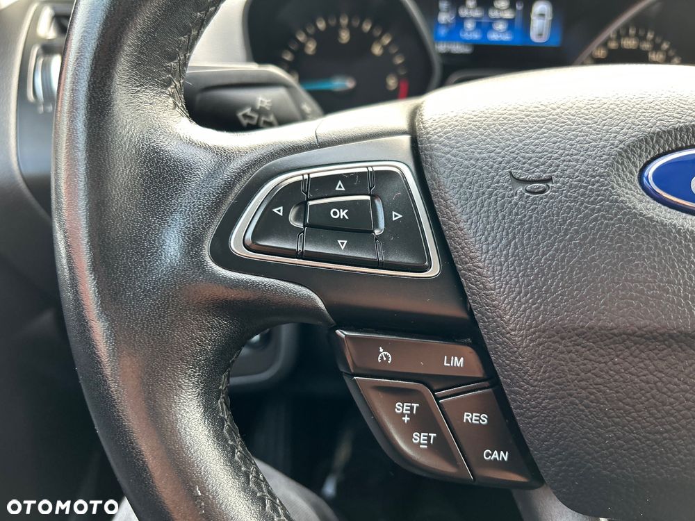 Ford Grand C-MAX - 18