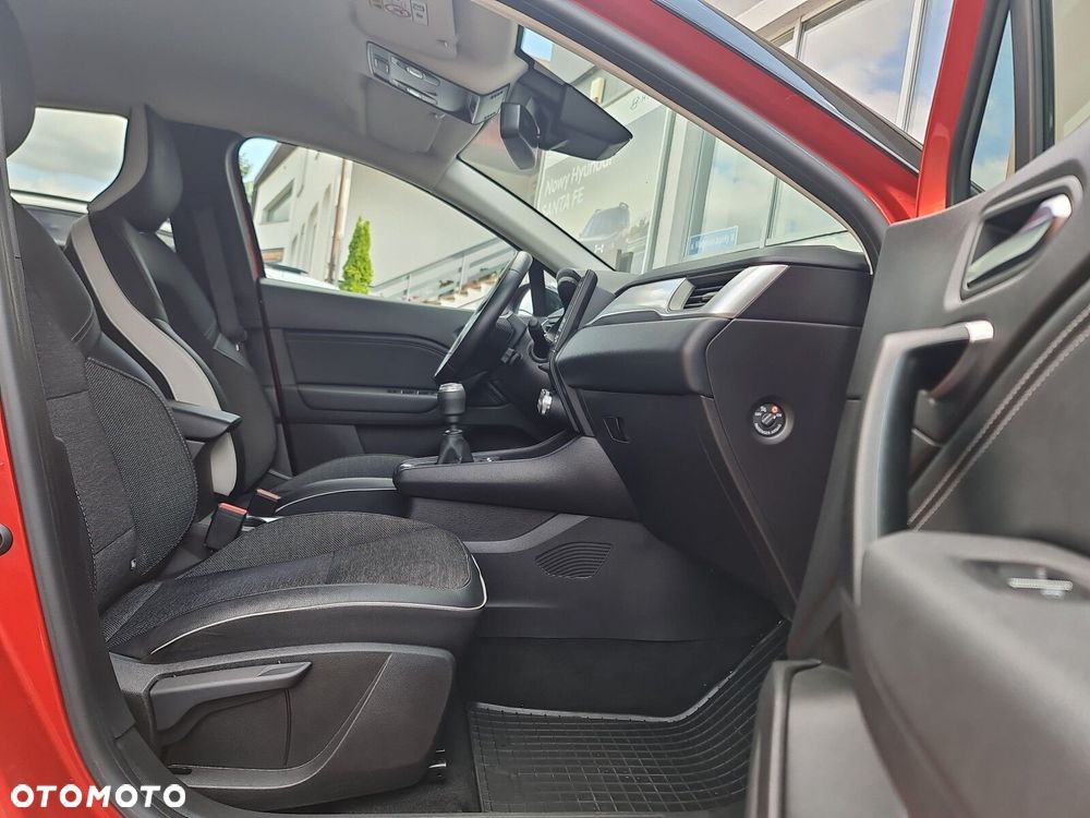 Renault Captur 1.0 TCe Techno - 29
