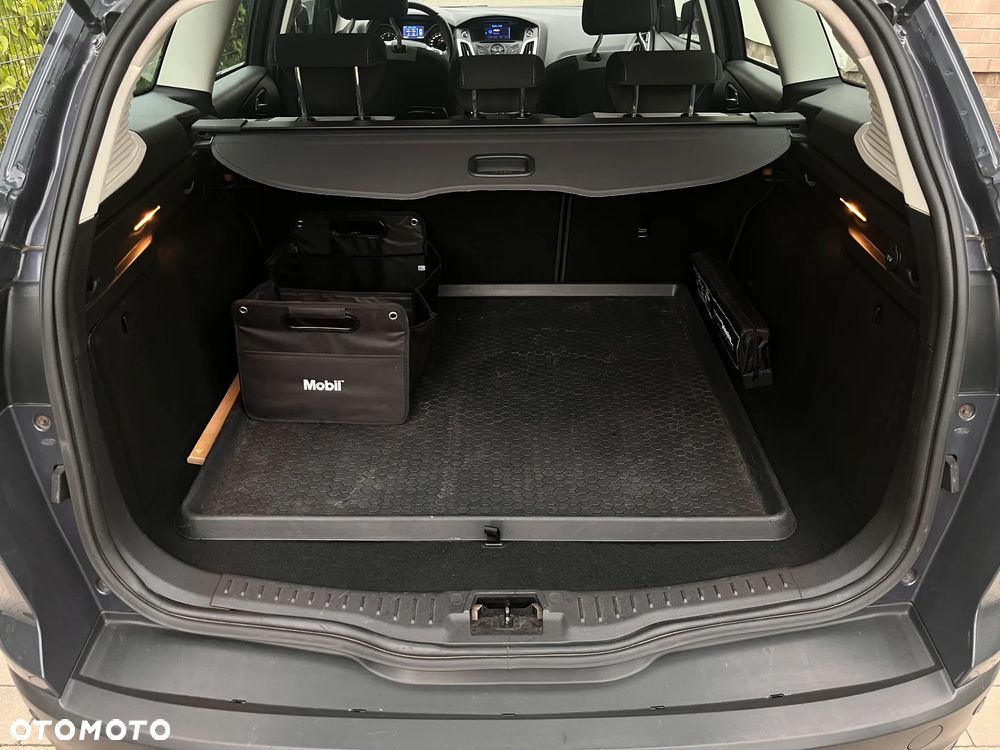 Ford Focus - 9