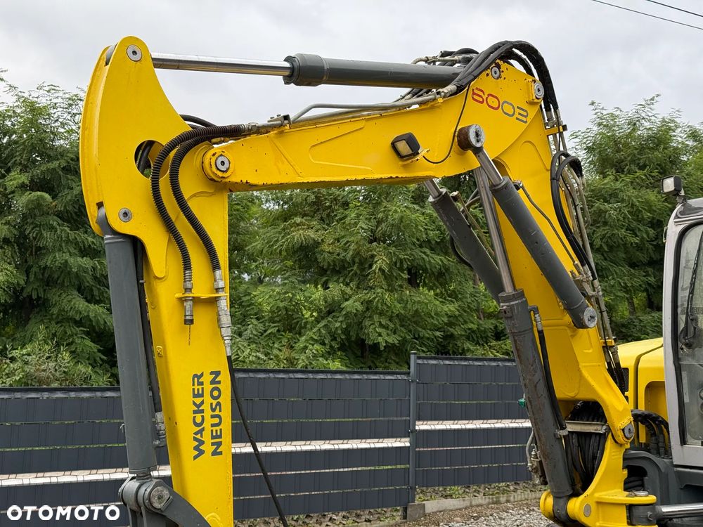 Wacker Neuson * Sprowadzona * Wacker Neuson 8003 * 3 x Ramiona * Bardzo Dobry Stan - 3
