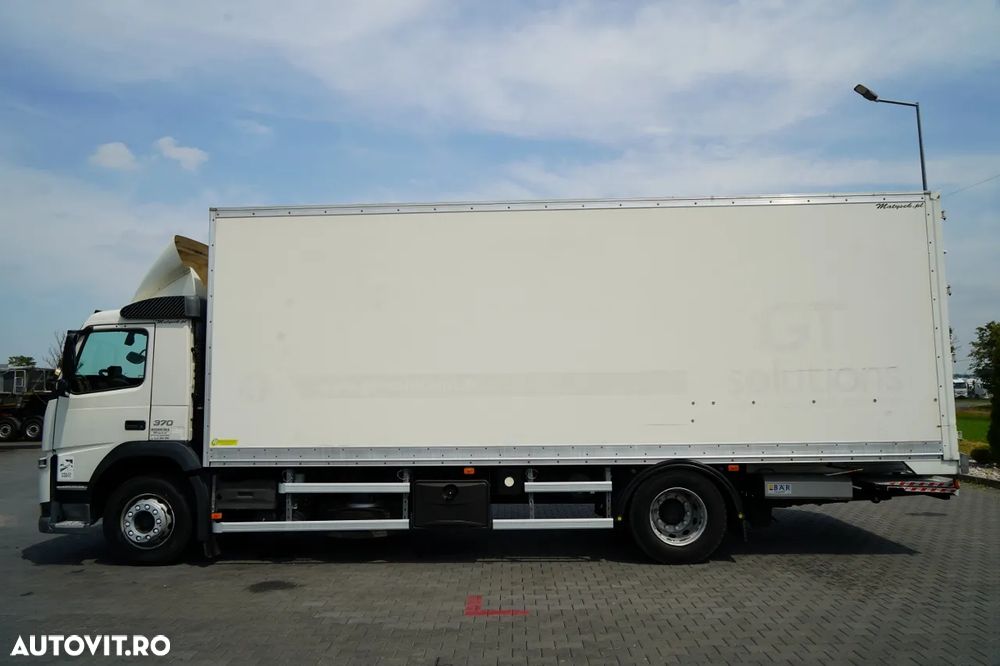 Volvo FM 370 / 7.8 M CONTAINER / 4x2 / I-SHIFT / AUTOSTRADĂ / EURO 6 - 7